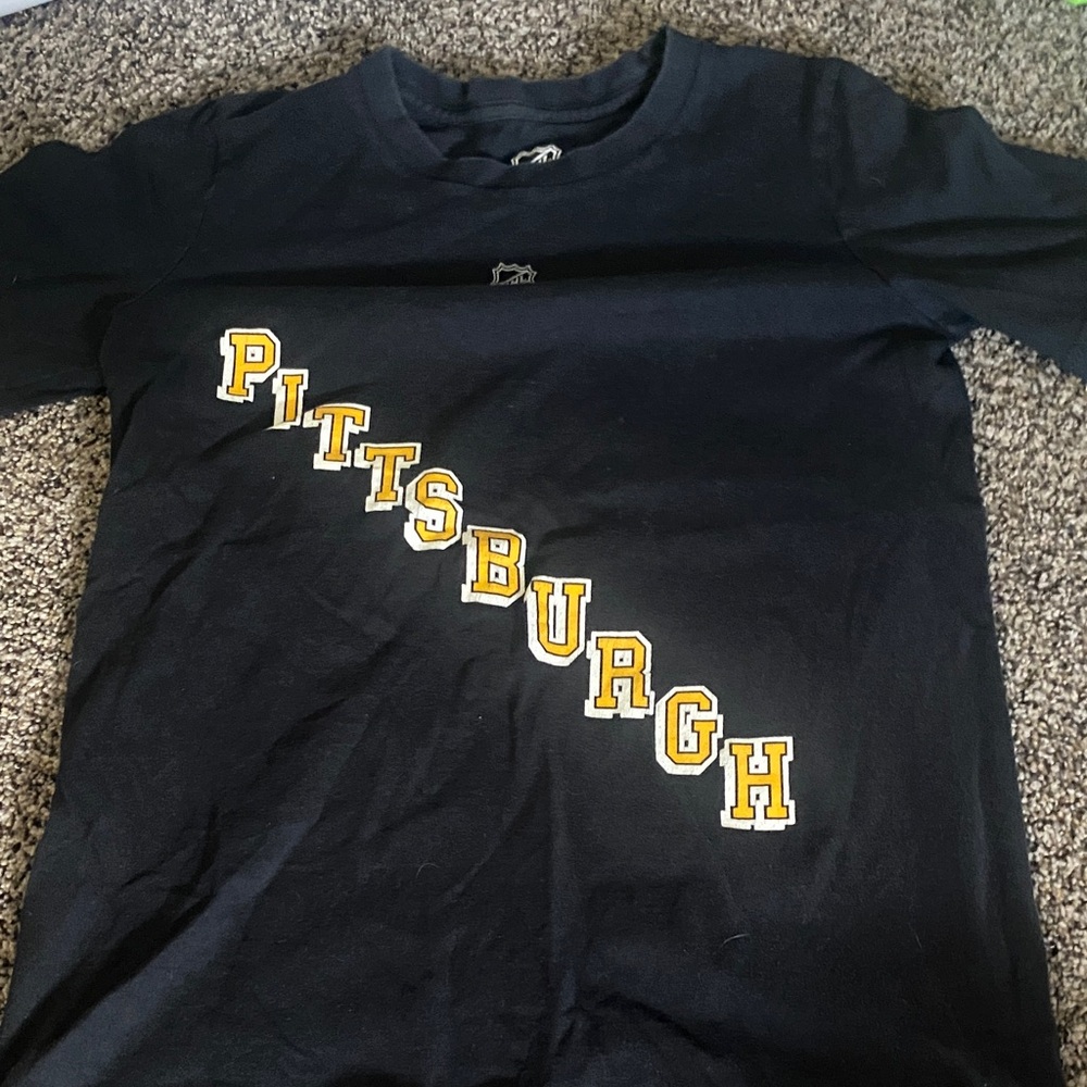 NHL Black and Yellow Guentzel 59 Tee